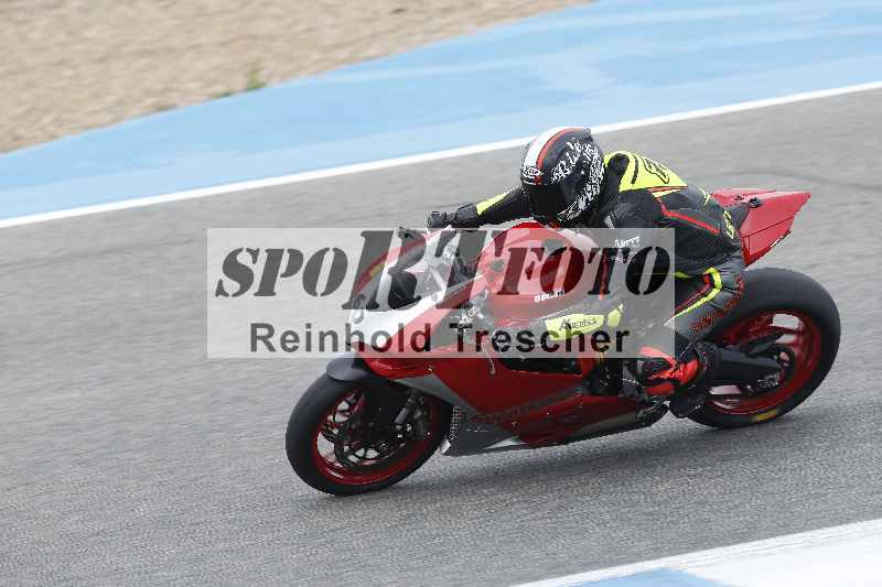 /02 28.-31.01.2025 Moto Center Thun Jerez/gruen-green/60